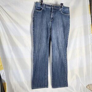 I purchased these and I wear a size 14 so I am reposhing